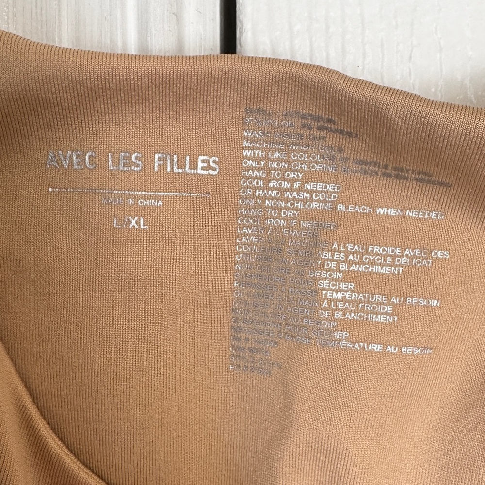 Avec Les Filles Fitted Crop Tank Top or Cami with Built-in Bra, Tan, L/XL - Picture 7 of 7